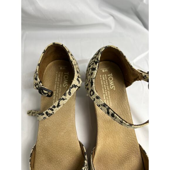 TOMS Cheetah Print Buckle Strappy Wedge Open-Toe Cork Sandals Size 8 Mob Wives - Picture 6 of 8